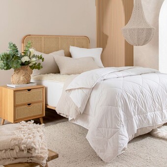 Pillow Talk 300gsm Washable Wool quilt by Wool Therapy offer
