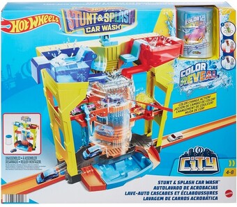 BIG W Hot Wheels Stunt & Splash Car Wash offer