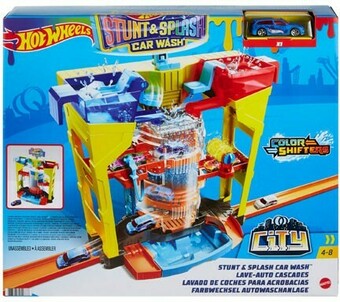 BIG W Hot Wheels City Stunt & Splash Car Wash offer