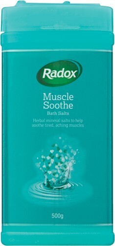 IGA Radox Muscle Soothe Bath Salts 500g offer