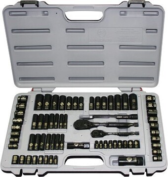 SuperCheap Auto Stanley 69 pce socket set offer