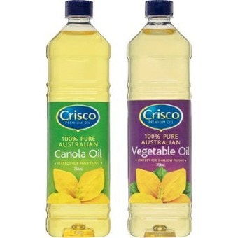 IGA Crisco vegetable or canola oil 750ml offer