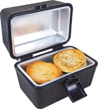 BCF Wanderer 12v roadster portable food warmer offer