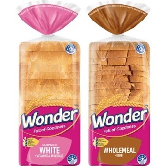 IGA Wonder white or wholemeal bread 680-700g selected varieties offer