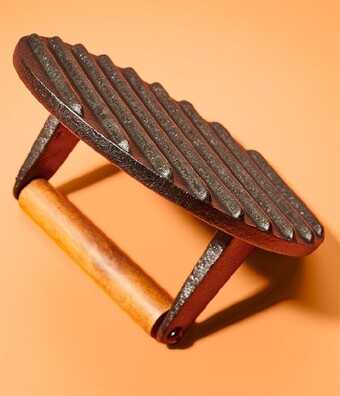 The cooks collective cast iron burger press