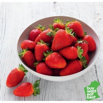IGA Strawberries 250g punnet offer
