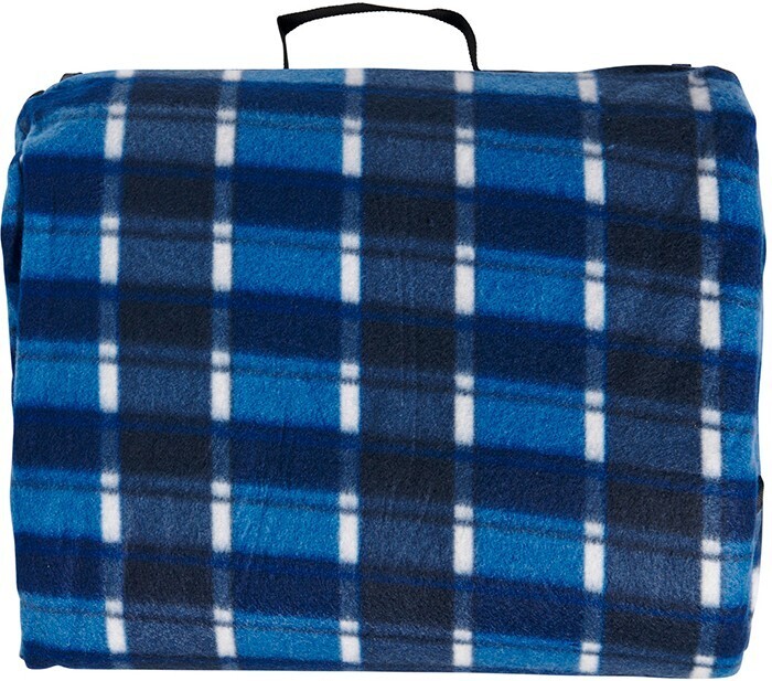 Streetwize mega 3m x 3m picnic rug offer at Autopro