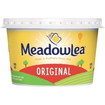 IGA Meadowlea spread 500g selected varieties offer