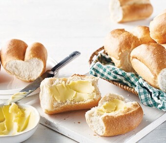 Woolworths Mini entertainer roll varieties pk 12* offer