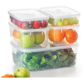 BIG W 1/2 price on décor food storage range offer