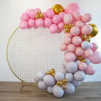 Backdrop package mesh & garland hire*