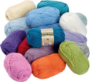 Spotlight 4 seasons pure wool 8ply 50g offer