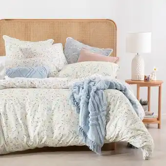 Pillow Talk Ophelia quilt cover set by habitat offer