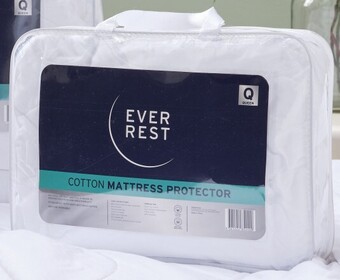 Spotlight 50% off ever rest cotton mattress protector offer