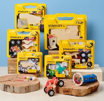 Spotlight Stanley jr kits & tools offer