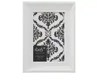 Officeworks Lifestyle Brands Heritage Frame 6x4 White offer