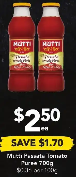 Drakes Mutti Passats Tomato Puree 700g offer