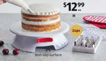 ALDI Cake Turntable or 24pc Nozzle Set offer
