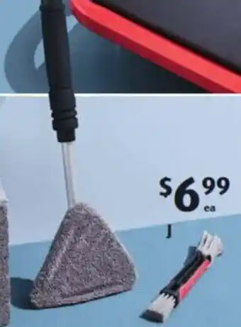 ALDI Car Windscreen or Dash Cleaning Brush offer
