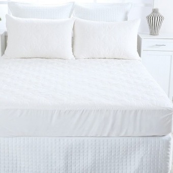 Pillow Talk Penthouse cotton mattress protector by hilton offer