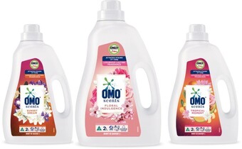 Coles Omo scents laundry liquid 2 litre offer