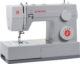 Spotlight Singer 4411 sewing machine offer