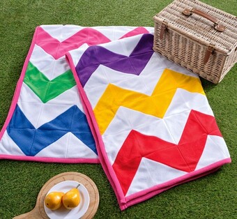 Spotlight All print & plain polar fleece & nursery fleece offer