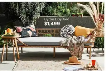 Early Settler Byron day bed offer