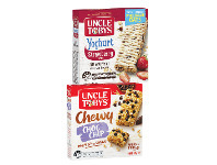 Foodworks Uncle Tobys Muesli or Yoghurt Topps Bars 185g offer