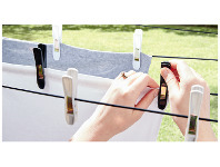 ALDI Heavy Duty Pegs 30pk offer
