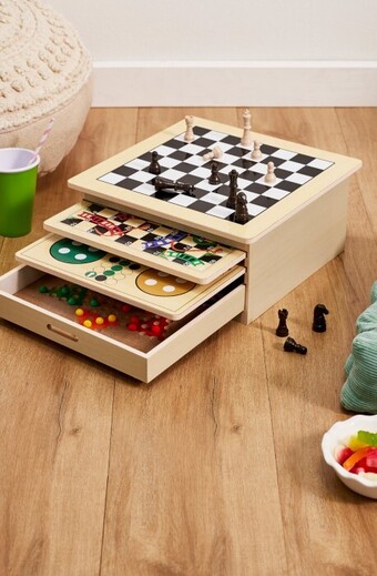 Coles Deluxe wooden game house offer