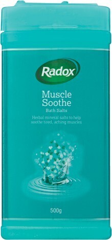 IGA Radox muscle soothe bath salts 500g offer