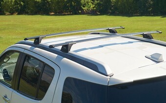 SuperCheap Auto Prorack aero through bar roof racks offer
