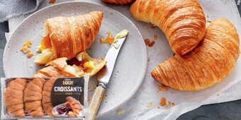 IGA Your bakery croissants 3 or 4 pack offer