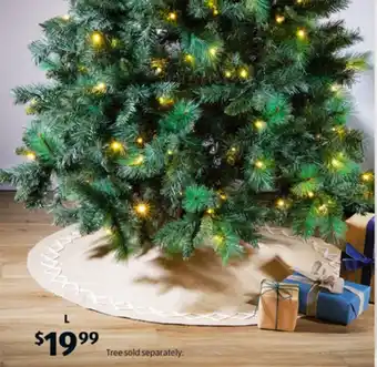 ALDI Natural Look Tree Skirt offer