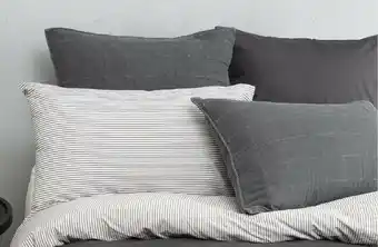 Tontine 'Euro Grids' Pillowcase