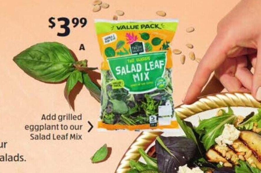 The Fresh Salad Co Salad Leaf Mix 300g offer at ALDI