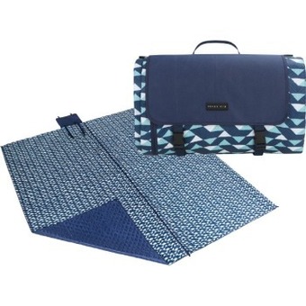 Wanderer oversized washable picnic blanket