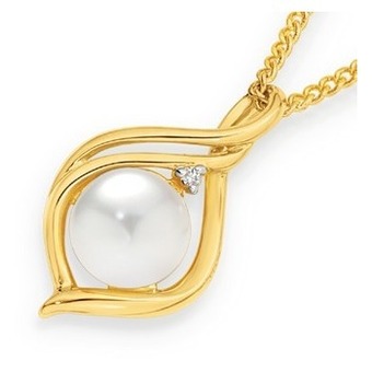 Angus & Coote 9ct gold cultured freshwater pearl & diamond pendant offer