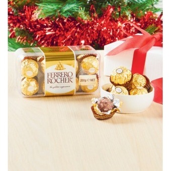 Coles Ferrero rocher chocolate gift box 16 pack 200g offer