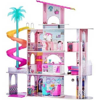 BIG W L.o.l surprise! o.m.g. house of surprises offer