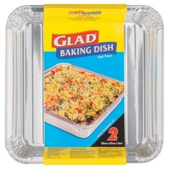 IGA Glad bbq thick & strong trays 4 pack or baking dish 2 pack offer