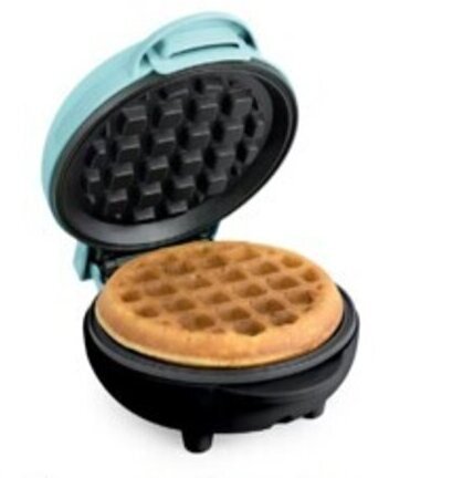 how to use a nostalgia mini waffle maker