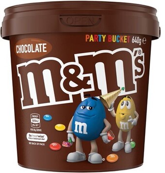 M&m's milk chocolate christmas snack & share party bucket 640g