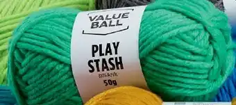 Spotlight Value Ball Play Stash 50g offer