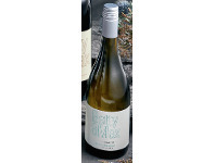 Betty & Max Yarra Valley Chardonnay 2018 750ml