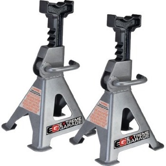 Autobarn Extreme garage 3000kg ratchet type axle stands offer