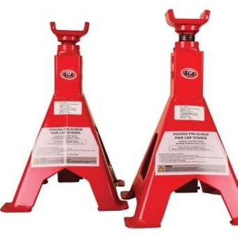 SuperCheap Auto Sca 3000kg screw & pin car stands offer