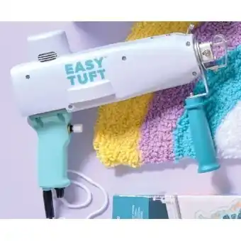Spotlight We r memory keepers tufting gun offer