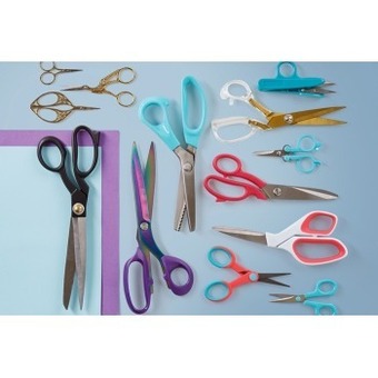 Spotlight All sewing scissors offer